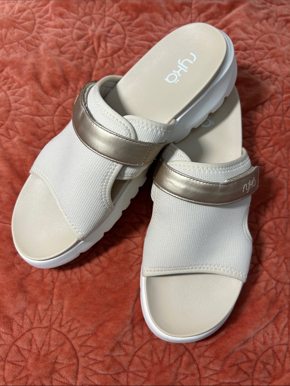 Ryka White Slides with Gold Metallic Strap New with Box Sz. 11